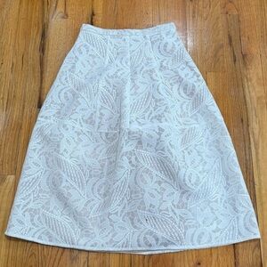 Bcbgmaxazria lace skirt
